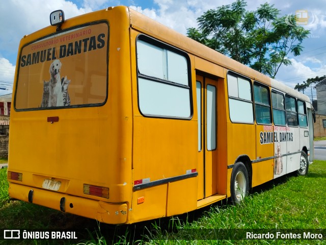 Ônibus Particulares SAMUEL DANTAS na cidade de São José dos Pinhais, Paraná, Brasil, por Ricardo Fontes Moro. Número da foto: #13260383.