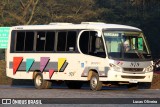 Ônibus Particulares 979 na cidade de Manhuaçu, Minas Gerais, Brasil, por Lucas Oliveira. Número da foto: #13259239.
