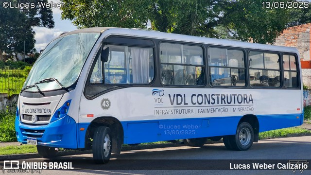 VDL Construtora 43 na cidade de Curitiba, Paraná, Brasil, por Lucas Weber Calizario. Número da foto: #13189171.