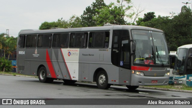 Empresa de Ônibus Pássaro Marron 90854 na cidade de Taubaté, São Paulo, Brasil, por Alex Ramos Ribeiro. Número da foto: #13189413.