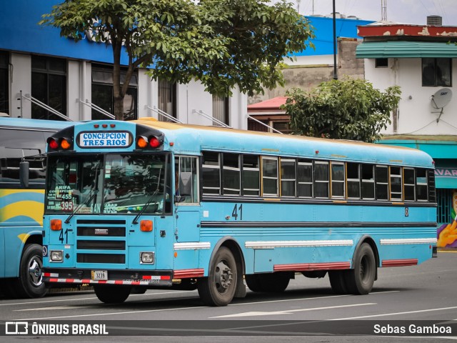 Cenbus 41 na cidade de San José, San José, Costa Rica, por Sebas Gamboa. Número da foto: #13187434.