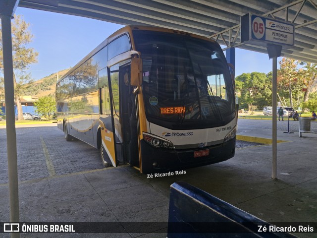 Viação Progresso RJ 191.030 na cidade de Três Rios, Rio de Janeiro, Brasil, por Zé Ricardo Reis. Número da foto: #13188581.