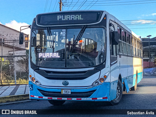 Buses Guadalupe 60 na cidade de Carmen, San José, San José, Costa Rica, por Sebastian Ávila. Número da foto: #13261558.