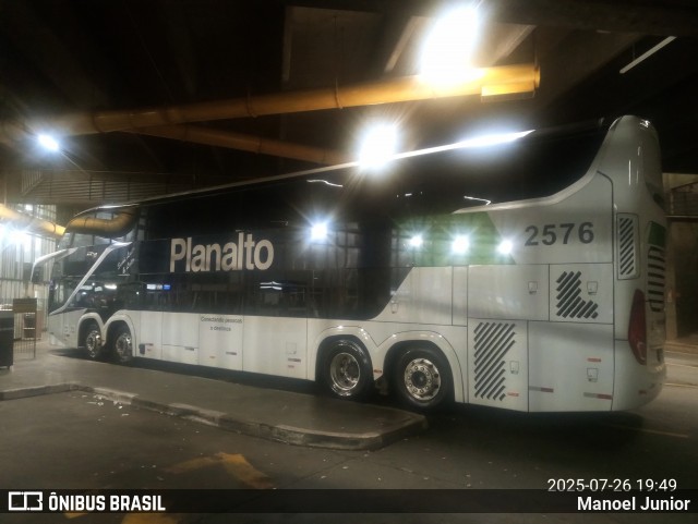 Planalto Transportes 2576 na cidade de São Paulo, São Paulo, Brasil, por Manoel Junior. Número da foto: #13261956.