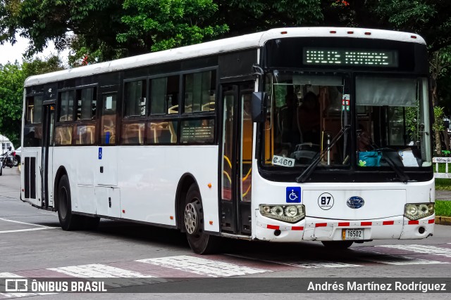 AMSA - Autotransportes Moravia 87 na cidade de San José, San José, Costa Rica, por Andrés Martínez Rodríguez. Número da foto: #13262504.