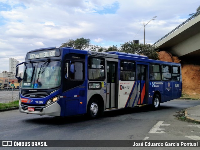 Transportes Capellini 19.087 na cidade de Campinas, São Paulo, Brasil, por José Eduardo Garcia Pontual. Número da foto: #13262615.