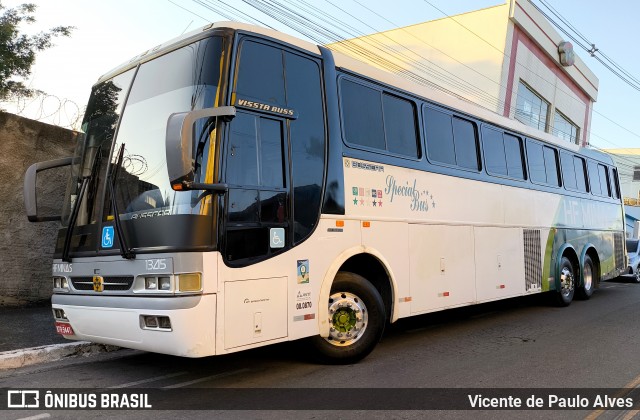 HF Minas 1345 na cidade de Nova Serrana, Minas Gerais, Brasil, por Vicente de Paulo Alves. Número da foto: #13261485.