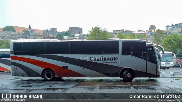 Caminante 941 na cidade de Gustavo A. Madero, Ciudad de México, México, por Omar Ramírez Thor2102. Número da foto: #13262406.