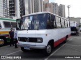 Ônibus Particulares 8010 na cidade de Barueri, São Paulo, Brasil, por Anderson Gabriel. Número da foto: #13261118.