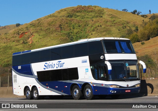 Silvio Tur 8080 na cidade de Aparecida, São Paulo, Brasil, por Adailton Cruz. Número da foto: #13264827.