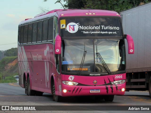 Nacional Turismo 2005 na cidade de João Monlevade, Minas Gerais, Brasil, por Adrian Sena. Número da foto: #13265027.