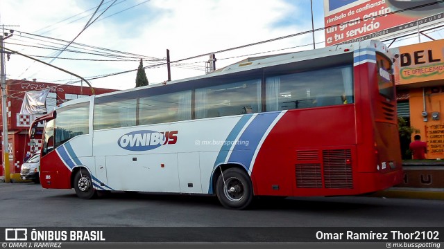 Ovnibus 2035 na cidade de Mixquiahuala de Juárez, Hidalgo, México, por Omar Ramírez Thor2102. Número da foto: #13264563.