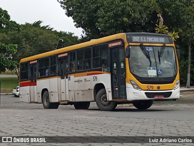 Empresa Metropolitana 579 na cidade de Recife, Pernambuco, Brasil, por Luiz Adriano Carlos. Número da foto: #13264722.