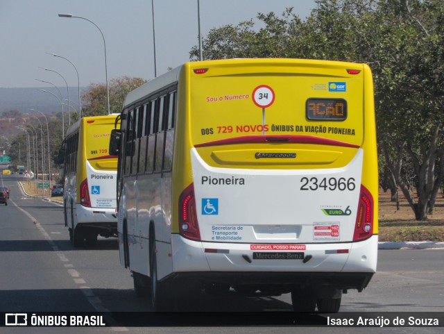 Viação Pioneira 234966 na cidade de Brasília, Distrito Federal, Brasil, por Isaac Araújo de Souza. Número da foto: #13264703.