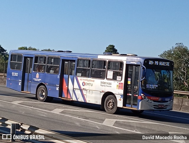 Auto Viação Bragança Metropolitana > Viação Raposo Tavares 12.282 na cidade de Cotia, São Paulo, Brasil, por David Macedo Rocha. Número da foto: #13265059.