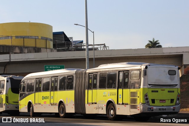 Viação Sandra 10764 na cidade de Belo Horizonte, Minas Gerais, Brasil, por Rava Ogawa. Número da foto: #13264330.