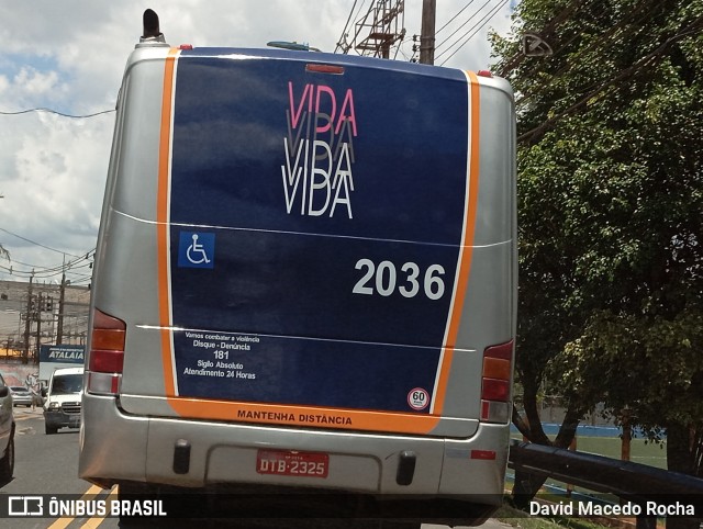 Viação Raposo Tavares Cotia 2036 na cidade de Cotia, São Paulo, Brasil, por David Macedo Rocha. Número da foto: #13265050.