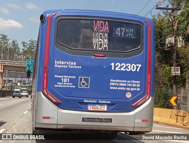 Auto Viação Bragança Metropolitana > Viação Raposo Tavares 12.2307 na cidade de Cotia, São Paulo, Brasil, por David Macedo Rocha. Número da foto: #13265046.