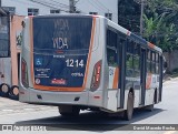Viação Raposo Tavares Cotia 1214 na cidade de Cotia, São Paulo, Brasil, por David Macedo Rocha. Número da foto: #13264237.