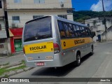 Escolares 156 na cidade de Guarujá, São Paulo, Brasil, por Jean Gu. Número da foto: #13263524.