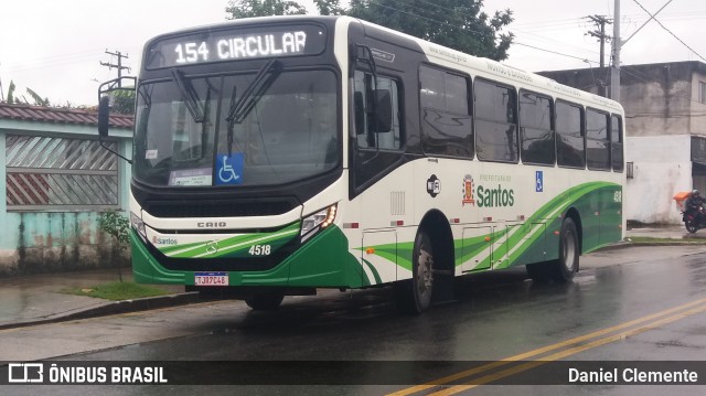 Viação Piracicabana Santos 4518 na cidade de Santos, São Paulo, Brasil, por Daniel Clemente. Número da foto: #13189816.