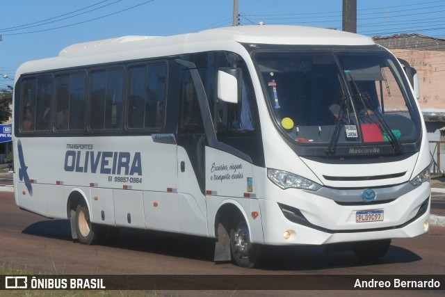 Transportes Oliveira 9297 na cidade de Tramandaí, Rio Grande do Sul, Brasil, por Andreo Bernardo. Número da foto: #13190242.