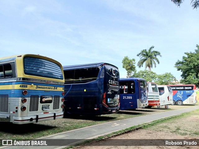 Ônibus Particulares 4222 na cidade de Campinas, São Paulo, Brasil, por Robson Prado. Número da foto: #13190184.