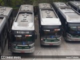 Via Sudeste Transportes S.A. 5 2733 na cidade de São Paulo, São Paulo, Brasil, por Lucas Pinheiro. Número da foto: #:id.