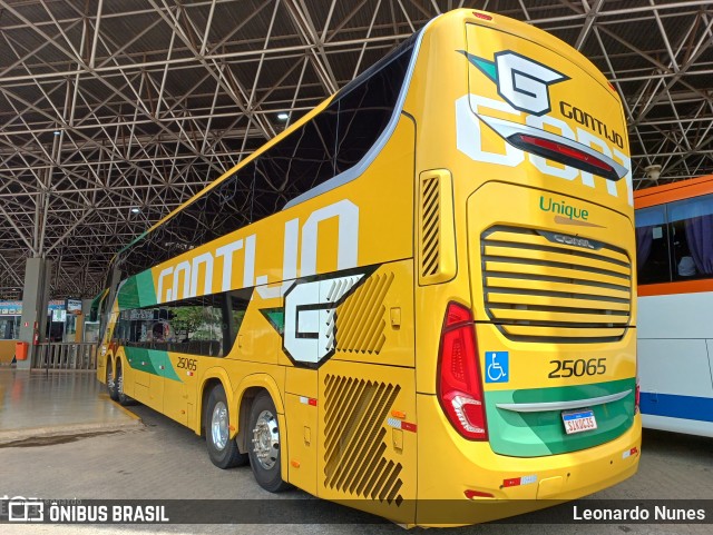 Empresa Gontijo de Transportes 25065 na cidade de Patos de Minas, Minas Gerais, Brasil, por Leonardo Nunes. Número da foto: #13191861.