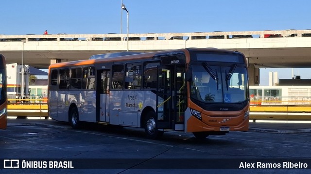 Auto Viação Marechal Brasília 448834 na cidade de Brasília, Distrito Federal, Brasil, por Alex Ramos Ribeiro. Número da foto: #13192505.