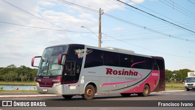 Rosinha Turismo 43000 na cidade de Assis, São Paulo, Brasil, por Francisco Ivano. Número da foto: #13193213.