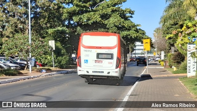Viação Piracicabana Distrito Federal 116912 na cidade de Sudoeste-Octogonal, Distrito Federal, Brasil, por Alex Ramos Ribeiro. Número da foto: #13192500.