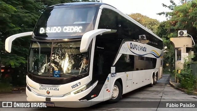 Viação Ouro e Prata 1057 na cidade de São Paulo, São Paulo, Brasil, por Fábio Paixão. Número da foto: #13194312.