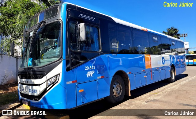 HP Transportes Coletivos 20.642 na cidade de Goiânia, Goiás, Brasil, por Carlos Júnior. Número da foto: #13196452.