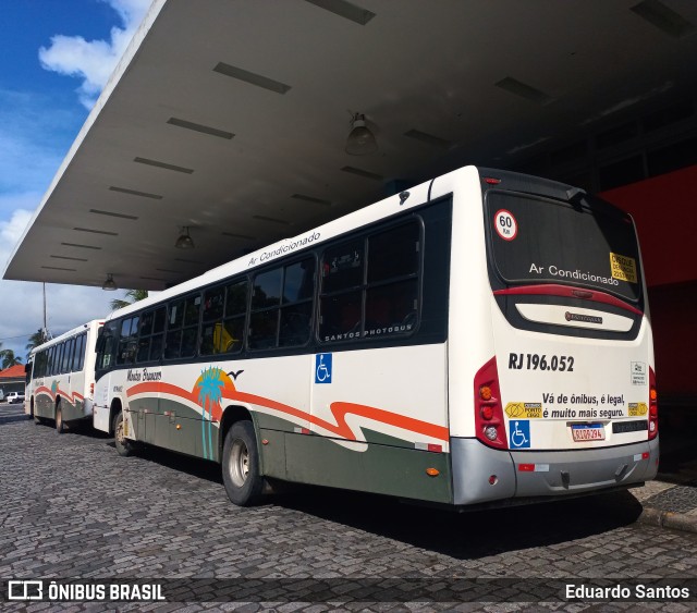 Viação Montes Brancos RJ 196.052 na cidade de Araruama, Rio de Janeiro, Brasil, por Eduardo Santos. Número da foto: #13196531.