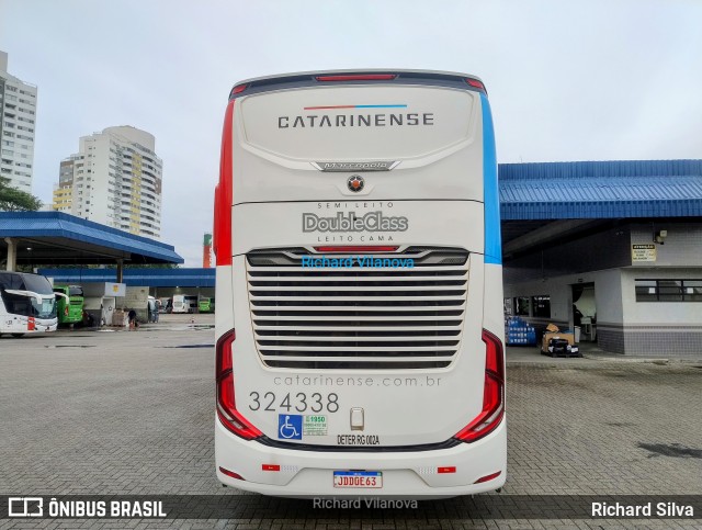 Auto Viação Catarinense 324338 na cidade de Florianópolis, Santa Catarina, Brasil, por Richard Silva. Número da foto: #13194812.