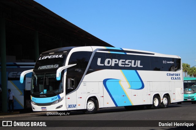 LopeSul Transportes - Lopes e Oliveira Transportes e Turismo - Lopes Sul 3032 na cidade de Rio Verde, Goiás, Brasil, por Daniel Henrique. Número da foto: #13195104.