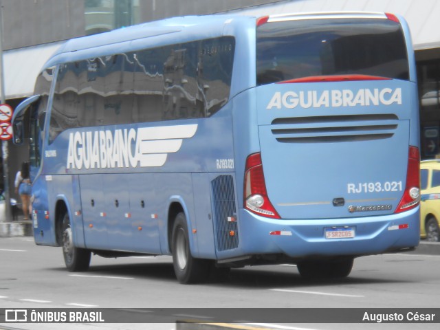 Viação Águia Branca RJ 193.021 na cidade de Rio de Janeiro, Rio de Janeiro, Brasil, por Augusto César. Número da foto: #13196205.