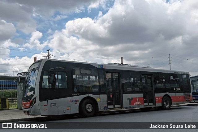 Express Transportes Urbanos Ltda 4 8836 na cidade de São Paulo, São Paulo, Brasil, por Jackson Sousa Leite. Número da foto: #13195236.