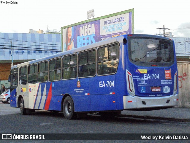 Expresso Amarelinho EA-704 na cidade de Sorocaba, São Paulo, Brasil, por Weslley Kelvin Batista. Número da foto: #13194406.