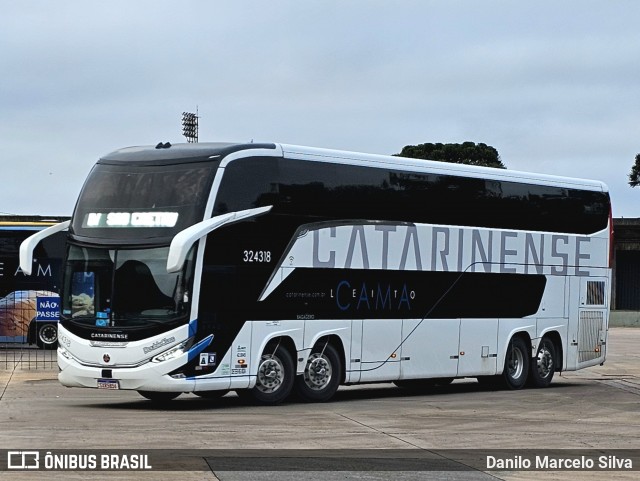 Auto Viação Catarinense 324318 na cidade de Curitiba, Paraná, Brasil, por Danilo Marcelo Silva. Número da foto: #13194754.