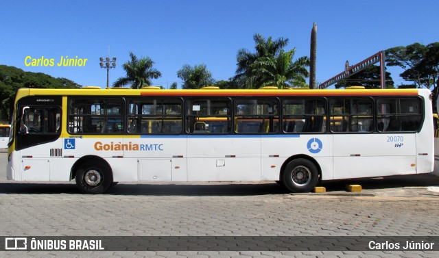 HP Transportes Coletivos 20070 na cidade de Goiânia, Goiás, Brasil, por Carlos Júnior. Número da foto: #13196257.