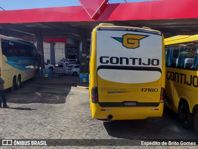 Empresa Gontijo de Transportes 17180 na cidade de Estiva, Minas Gerais, Brasil, por Espedito de Brito Gomes. Número da foto: #13194134.
