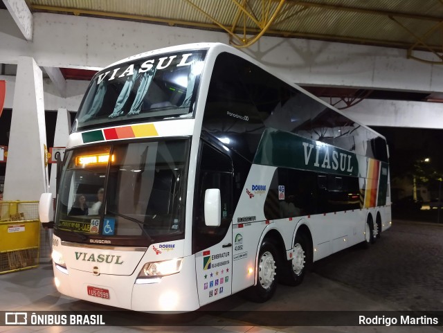 Viasul - Auto Viação Venâncio Aires 9000 na cidade de Joinville, Santa Catarina, Brasil, por Rodrigo Martins. Número da foto: #13194860.