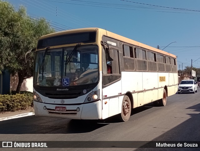 Transporte Rural 9533 na cidade de Luziânia, Goiás, Brasil, por Matheus de Souza. Número da foto: #13194518.