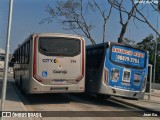 City Transporte Urbano Intermodal - Guarujá 314 na cidade de Guarujá, São Paulo, Brasil, por Jean Gu. Número da foto: #13194463.