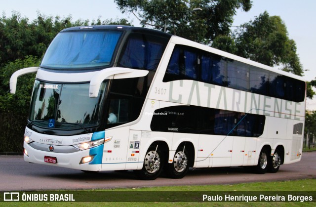 Auto Viação Catarinense 3607 na cidade de Curitiba, Paraná, Brasil, por Paulo Henrique Pereira Borges. Número da foto: #13198218.