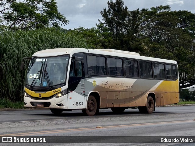 Rio Negro Fretamento e Turismo 88624 na cidade de Conselheiro Lafaiete, Minas Gerais, Brasil, por Eduardo Vieira. Número da foto: #13197553.