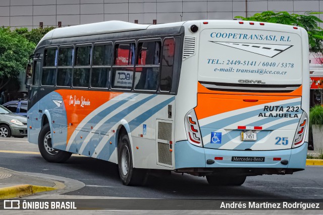 Coopetransasi R.L. 25 na cidade de Alajuela, Alajuela, Costa Rica, por Andrés Martínez Rodríguez. Número da foto: #13198877.