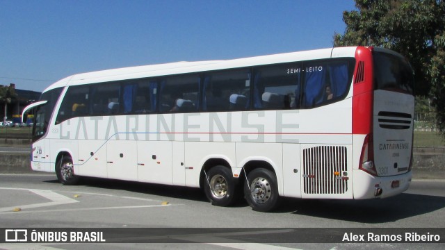 Auto Viação Catarinense 3301 na cidade de Resende, Rio de Janeiro, Brasil, por Alex Ramos Ribeiro. Número da foto: #13198923.